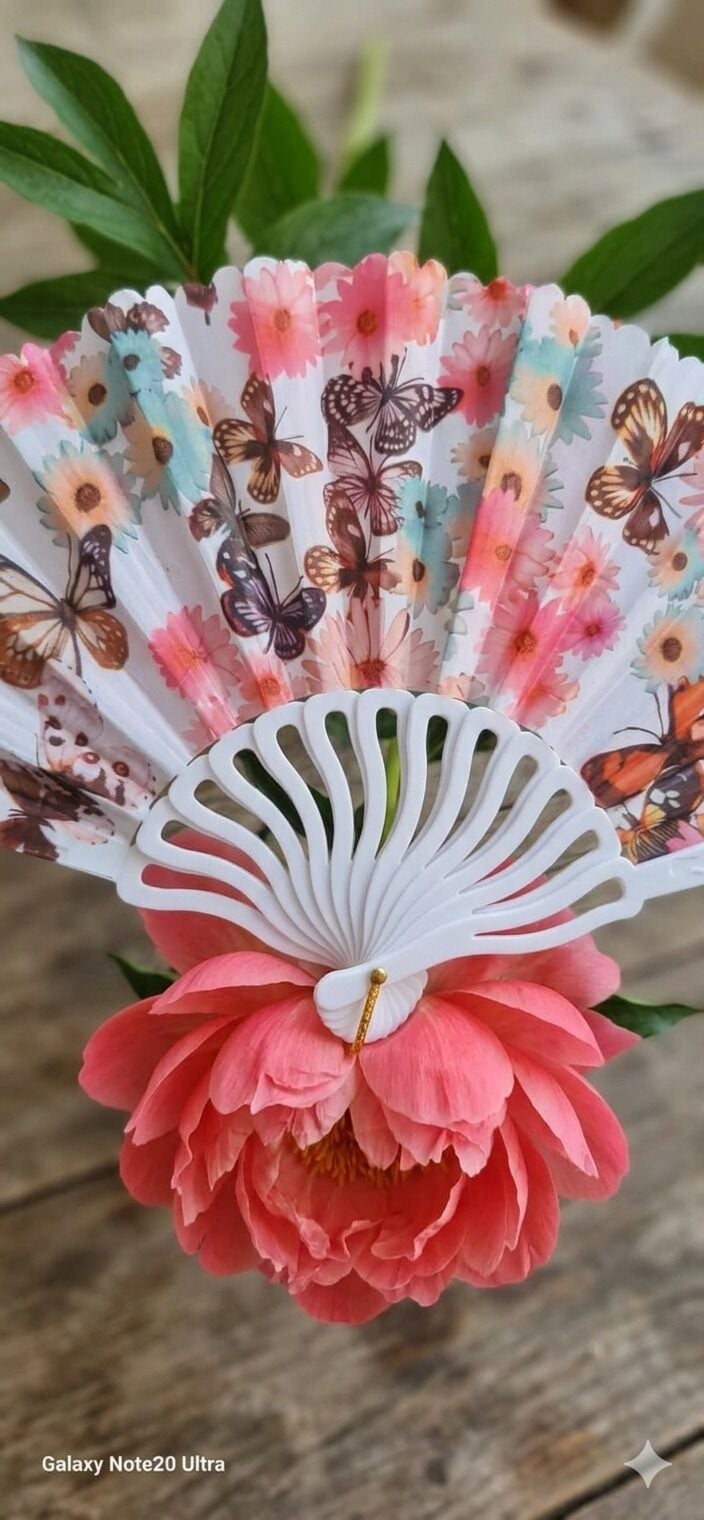 Papatya/Gerbera Kelebek Tasarım Yelpaze