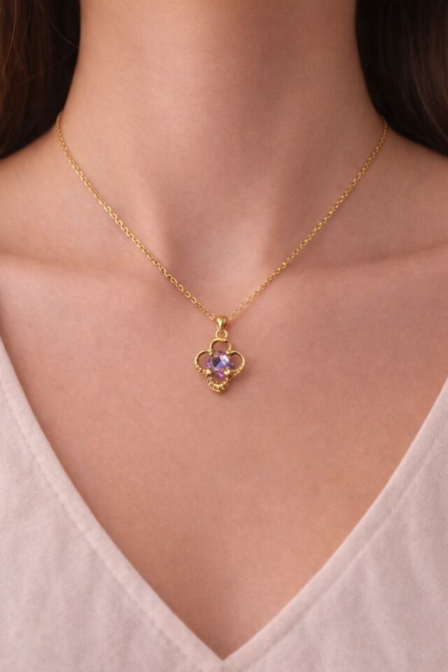 Zirkon Taşlı Yonca Kolye