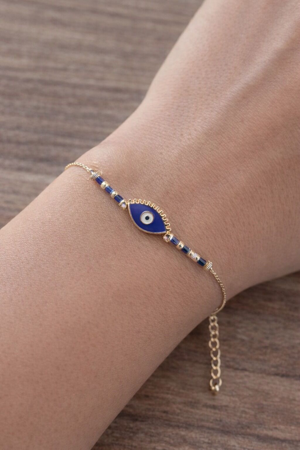 Golden Aura – El Yapımı Nazar Bileklik